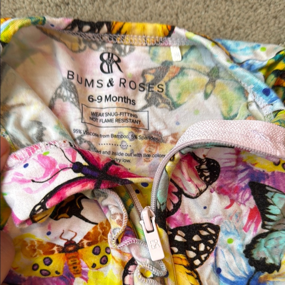 BUMS AND ROSES Colorful Butterfly Print Baby Romper - Picture 2 of 3